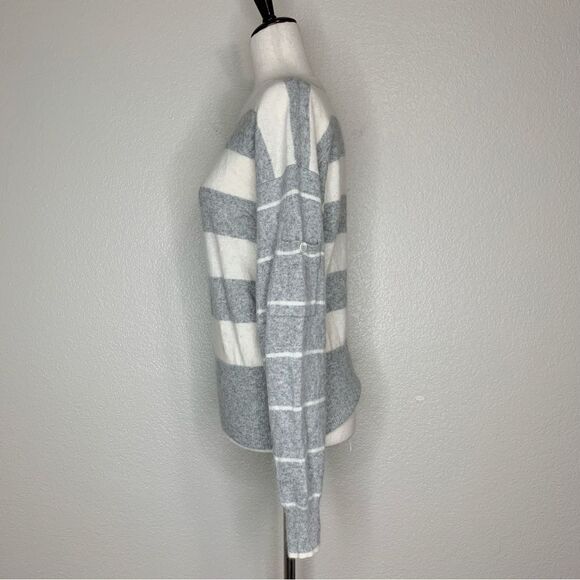 Liz Claiborne Collection Lambswool Angora Rabbit Blend Striped Sweater - Picture 4 of 11